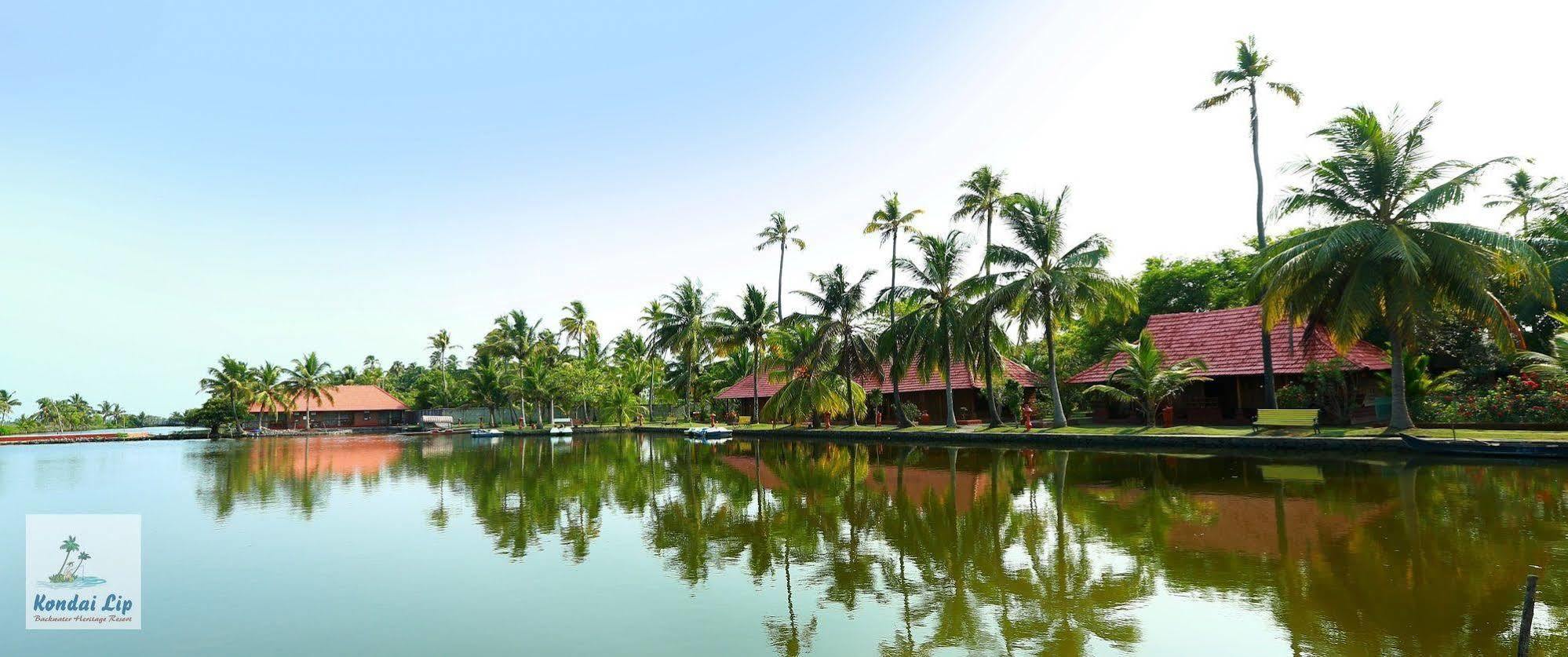 Resort Kondai Lip Backwater Heritage Kochi