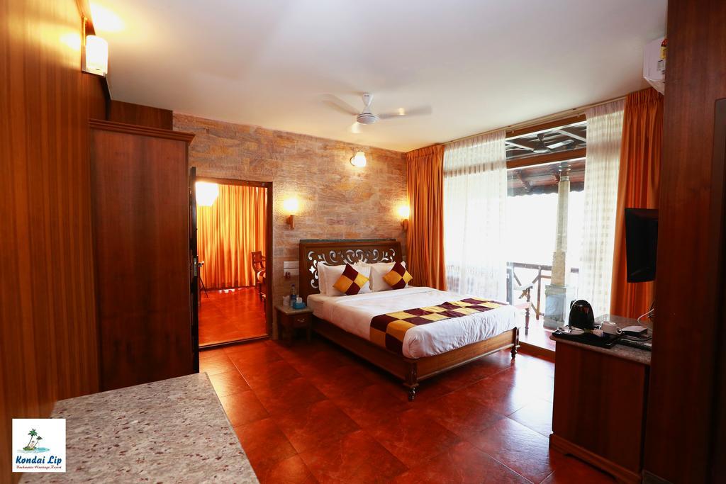 सहारा Kondai Lip Backwater Heritage 4*