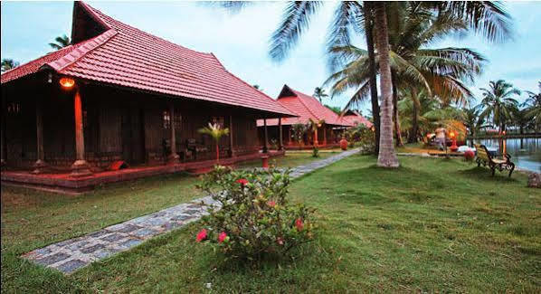 Kondai Lip Backwater Heritage सहारा Kochi