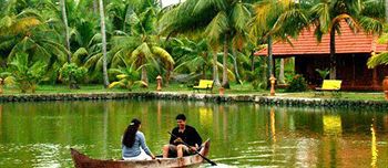 सहारा Kondai Lip Backwater Heritage Kochi